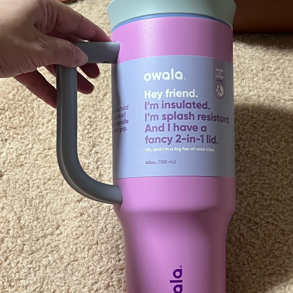 Owala 40oz Insulated Travel Mug in Electric Orchid